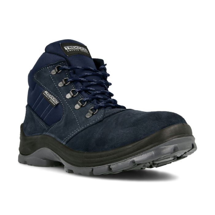 Trekking hotsell safety shoes
